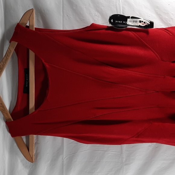 NWT NINE  WEST Red slvless dress SZ 4 - Picture 2 of 12